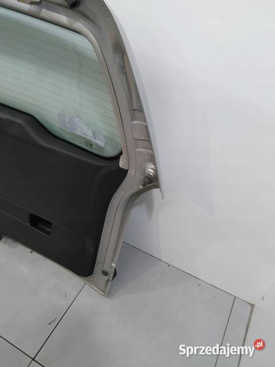 KLAPA TYŁ SREBRNA Z147 Opel Zafira I 19992006 A Rok produkcji 2000