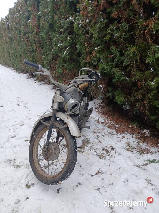 Jawka mustang uszkodzony Pawonków