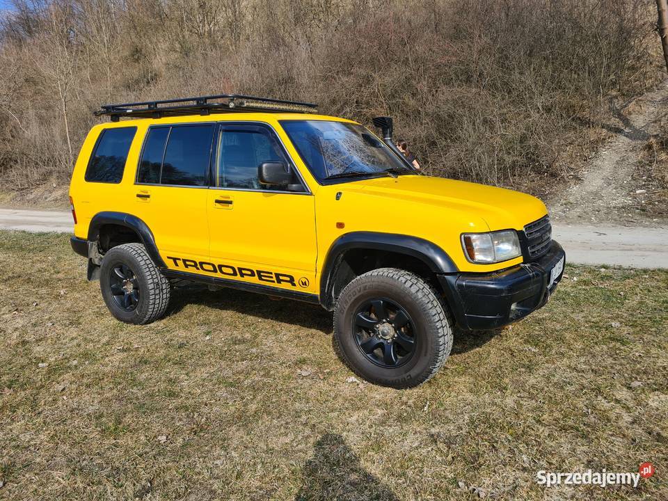 Isuzu trooper monterey 35v6 gaz automat Michałowice