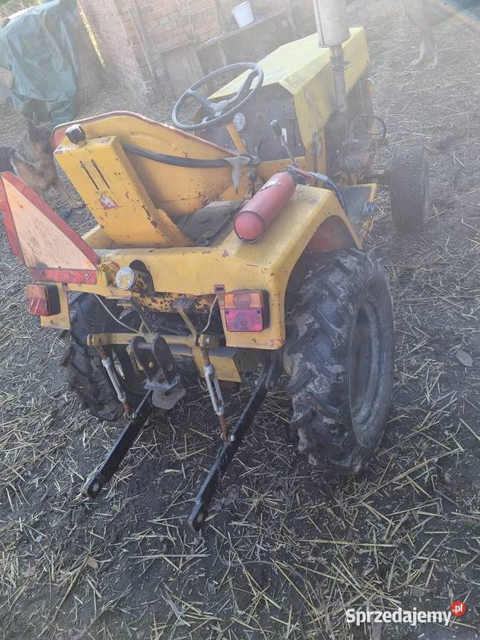 Traktor gudbrod z osprzętem Napęd 2x4 Puławy