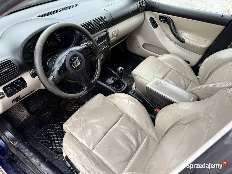 Seat Leon 18 z Gazem Sekwencyjnym Opłaty na niebieski podkarpackie Dębica