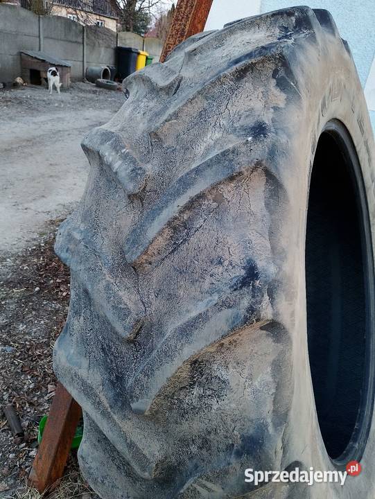 Opony 480 70 r38 Żelechów sprzedam