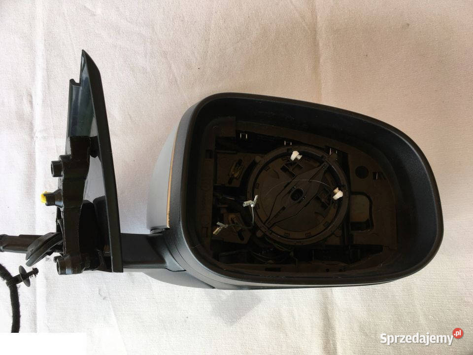 VOLVO V40 XC40 LUSTERKO PRAWE 8 PIN Kozubszczyzna