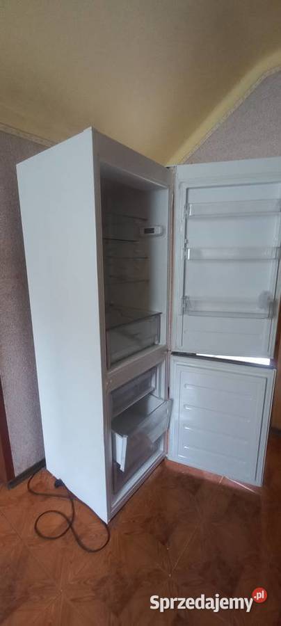 Lodówkozamrażalka Krzyżowice sprzedam