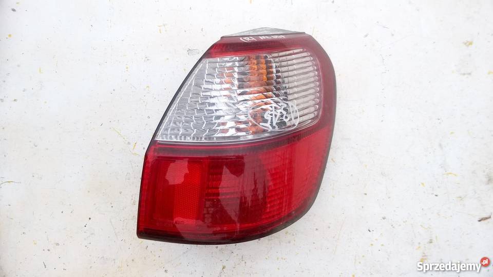 SUBARU LEGACY KOMBI 2000 2001 LAMPA TYŁ PRAWA dolnośląskie Wrocław