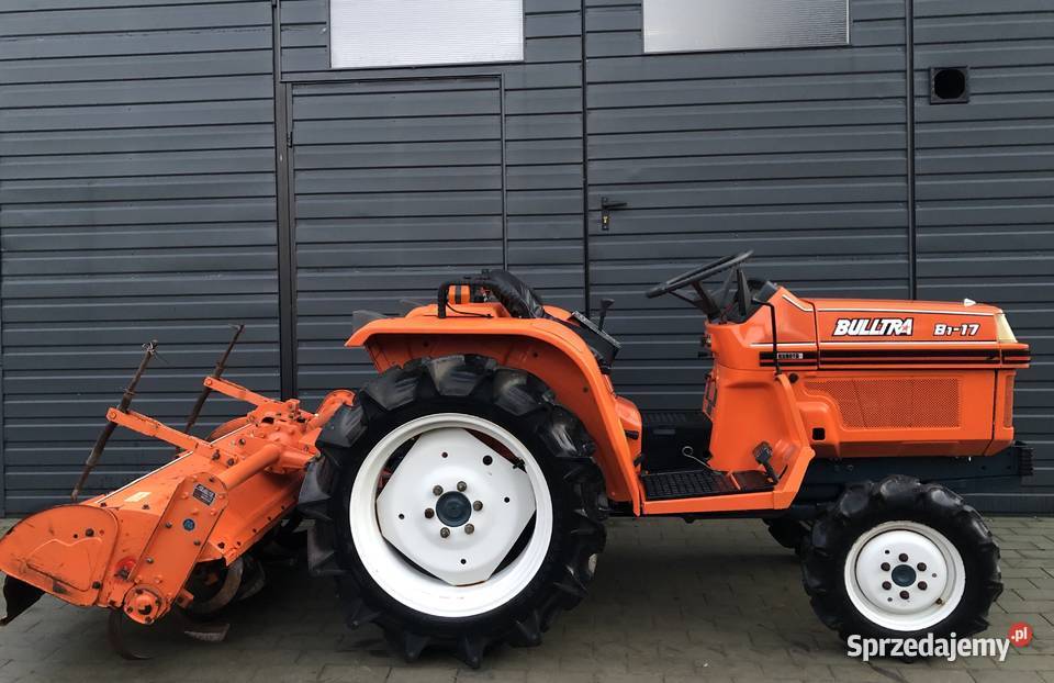 Traktorek 4x4 Kubota Bulltra B117 Japoński