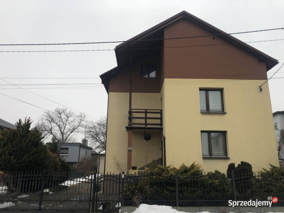 Dwupiętrowy dom z garażem GoczałkowiceZdrój Domy Goczałkowice-Zdrój