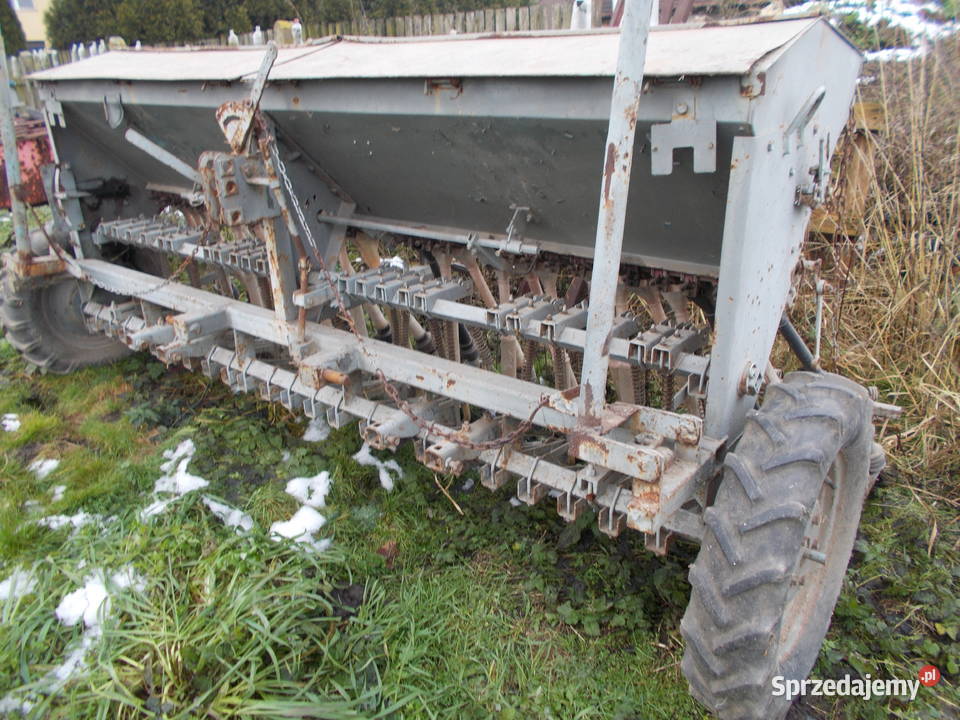 siewnik zbożowy Poznaniak 3m