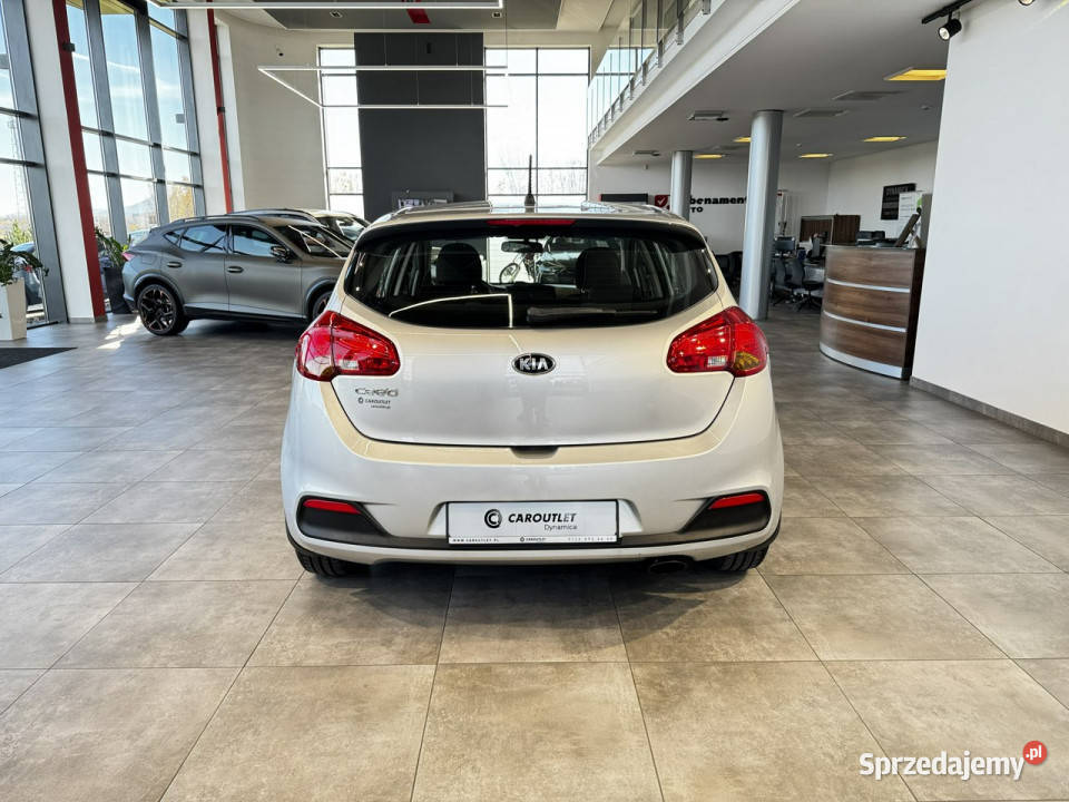 Kia Ceed 16GDI 135 M6 20142015 r salon fa VAT