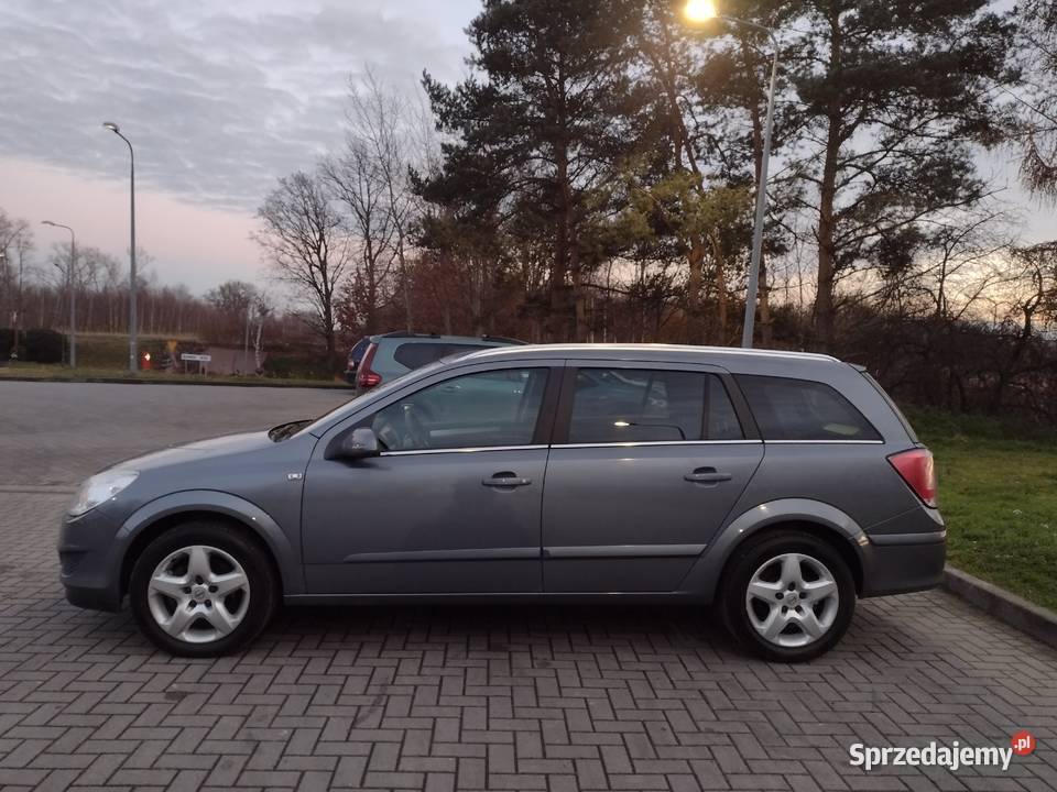 Opel Astra H 18 sprzedam zamiana na motocykl Lubań