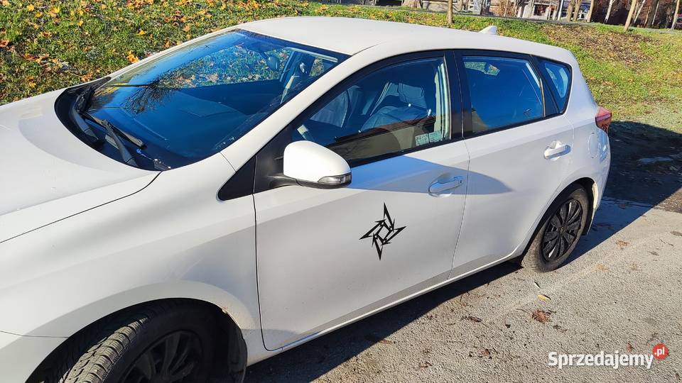 Toyota Auris 1330l benzyna LPG nowa instalacja 165000km Dąbrowa Górnicza