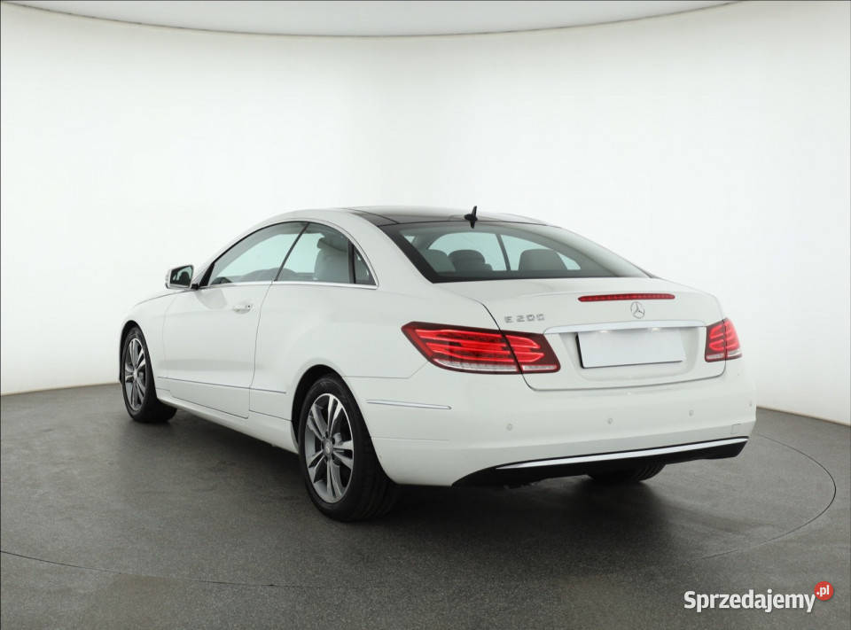 Mercedes E E 200 gniazdo USB Piaseczno