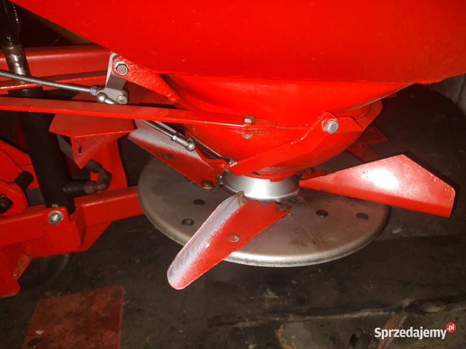 Rozsiewacz do nawozów LELY Centerliner 1200 Deszkowice Pierwsze sprzedam