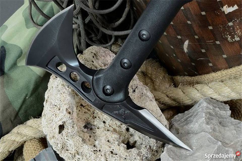 TOPOREK siekiera SOG Tomahawk Survival 38 Łuków