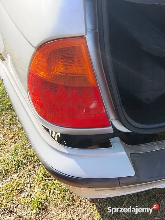 Komplet tylnych lamp BMW SERIA 3 E46 KOMBI osobowe Lampy tylne Żabno sprzedam