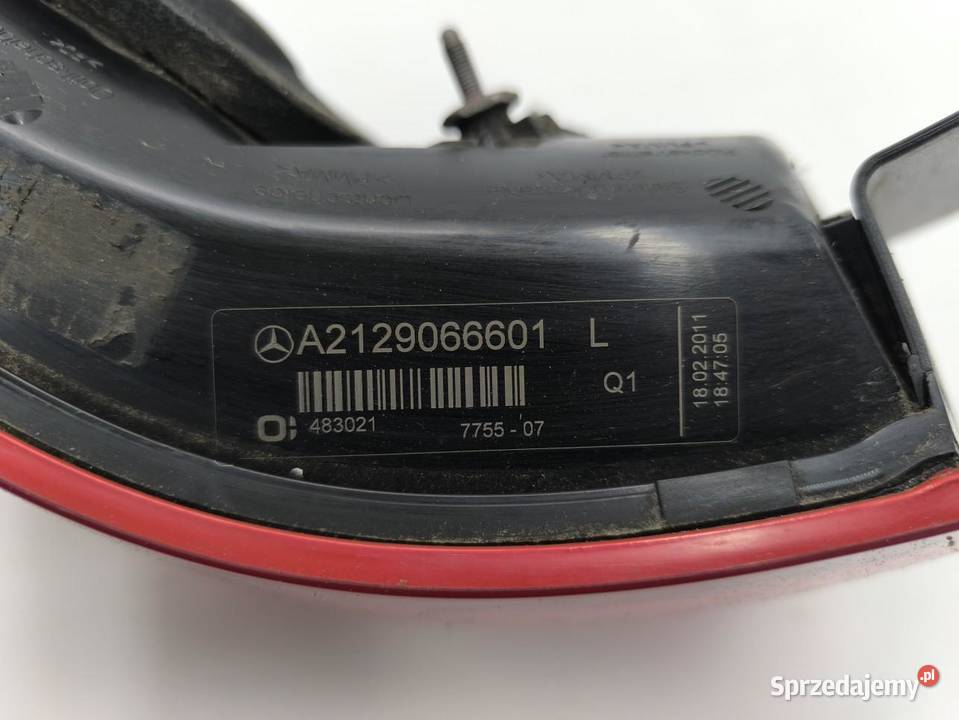 LAMPA LEWY TYŁ MERCEDES ECLASA W212 22CDI
