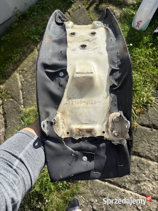 Kanapa siedzisko Honda CR 125 250 Bielawa