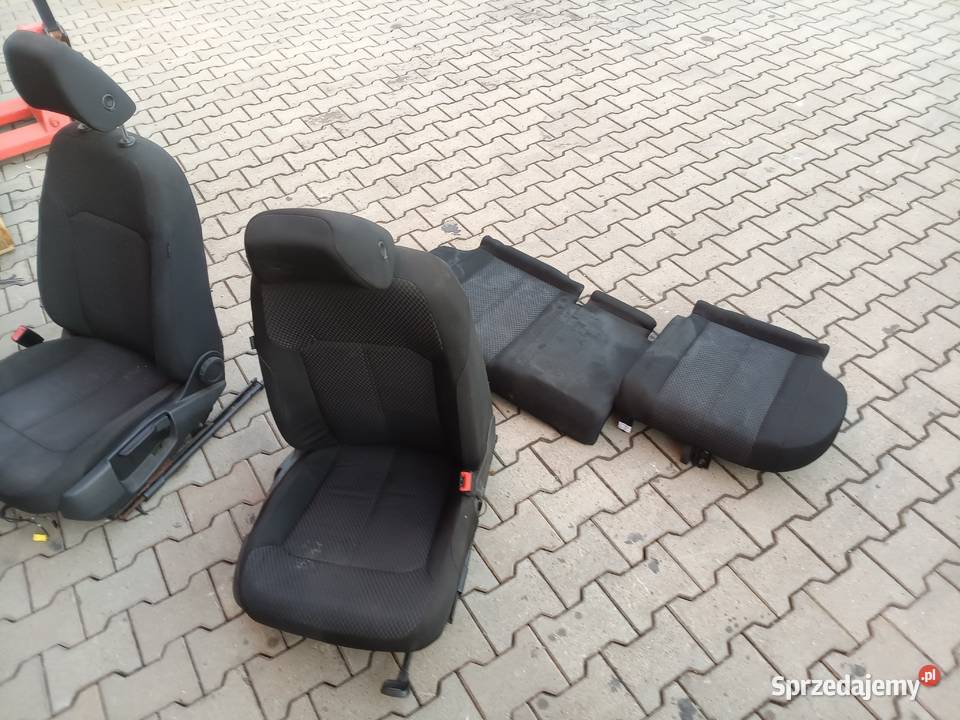 Volkswagen Passat B7 fotele kanapa komplet Krosno