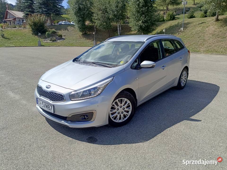 Kia Ceed 14 CRDI 90 2017 274600