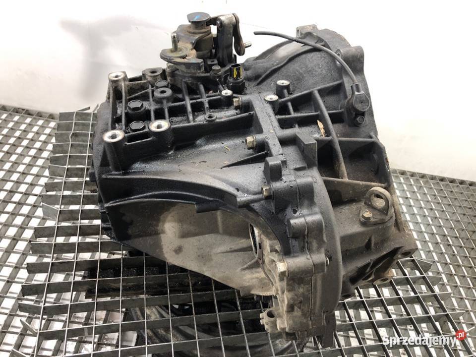 SKRZYNIA BIEGÓW HYUNDAI i30 WDJ6 14 90 sprzedam