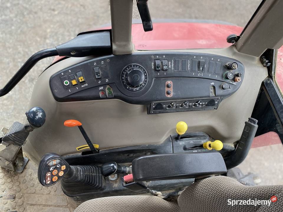 CASE CS 105 PRO ŁADOWACZ QUICKE Q56 2011r Biała