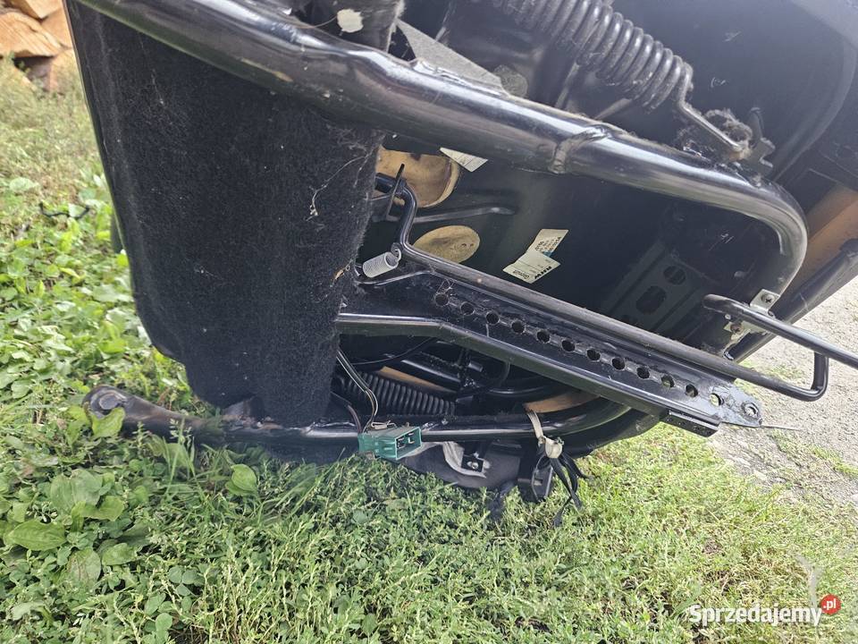 Fotele sport kubełkowe skóra Audi 80 Avant B4 B3