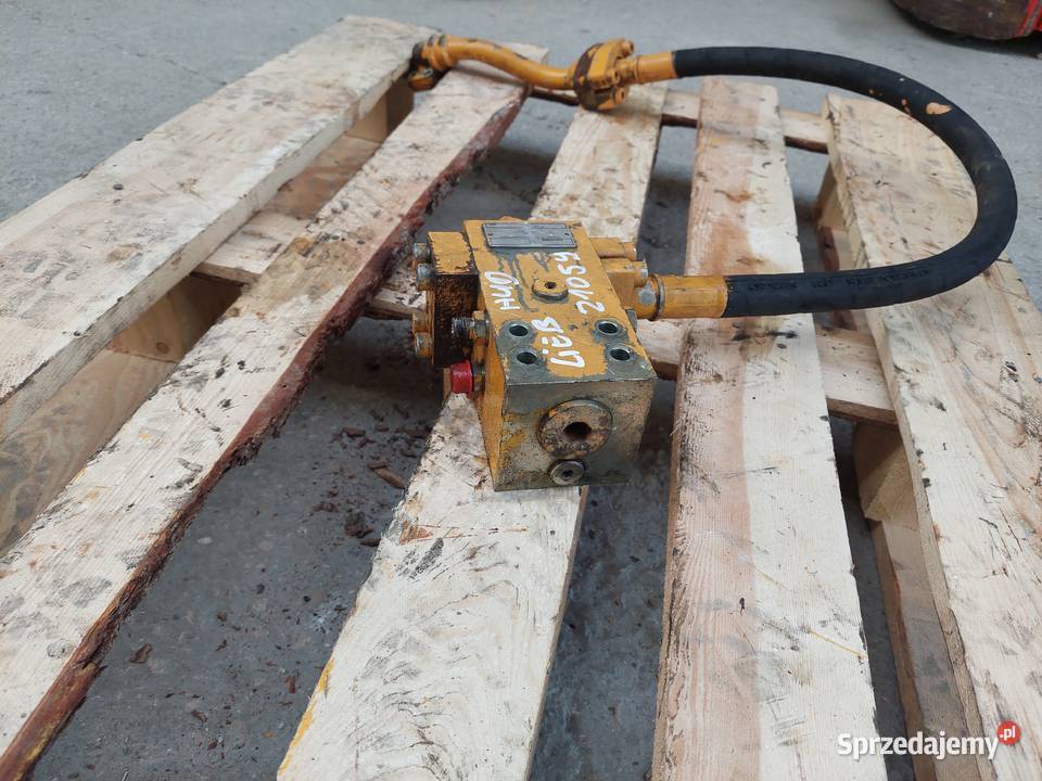 7 WYJŚĆ KOSTKA ZAWÓR ZAMEK HYDRAULICZNY HYD Kielce
