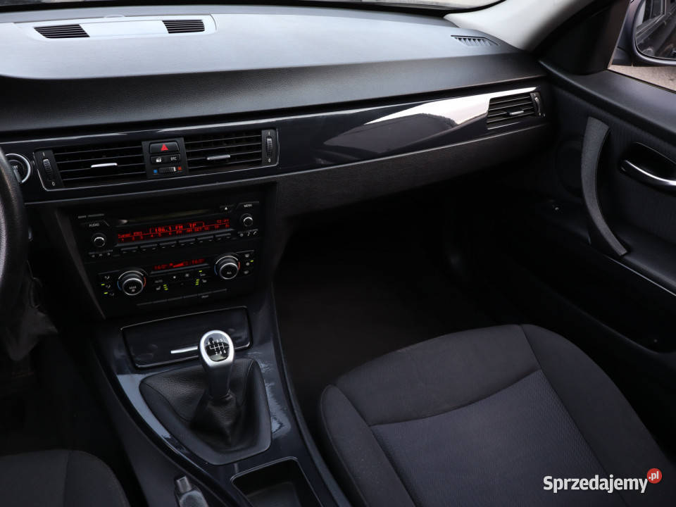 BMW 3 318 i 1995cm3 Bielany Wrocławskie