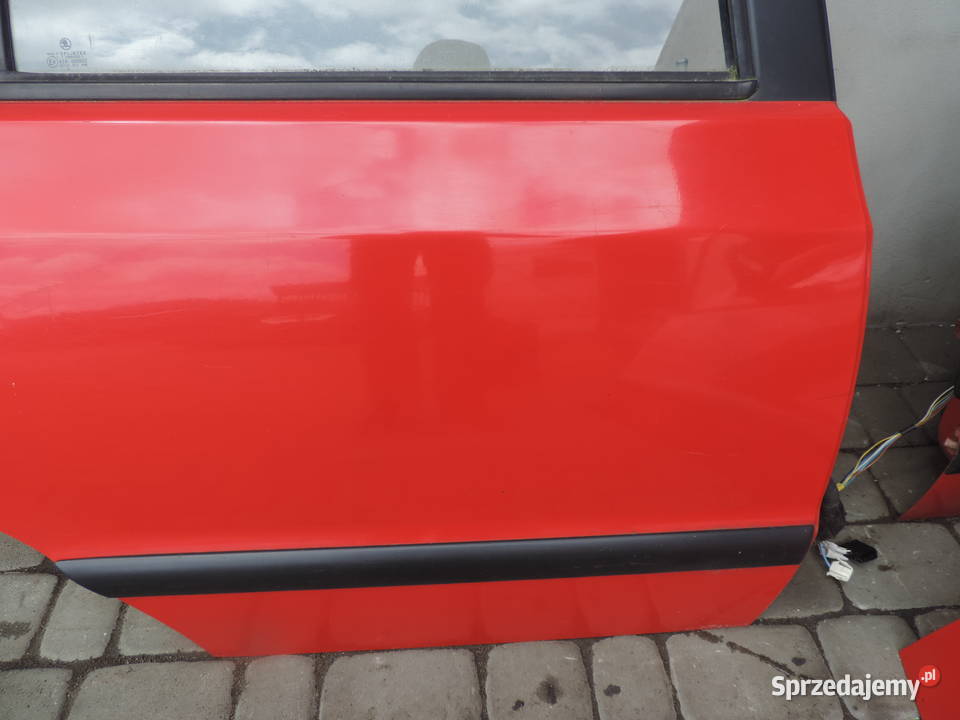 SKODA FELICJA HB 5D DRZWI PRAWY TYŁ Nowy Sącz