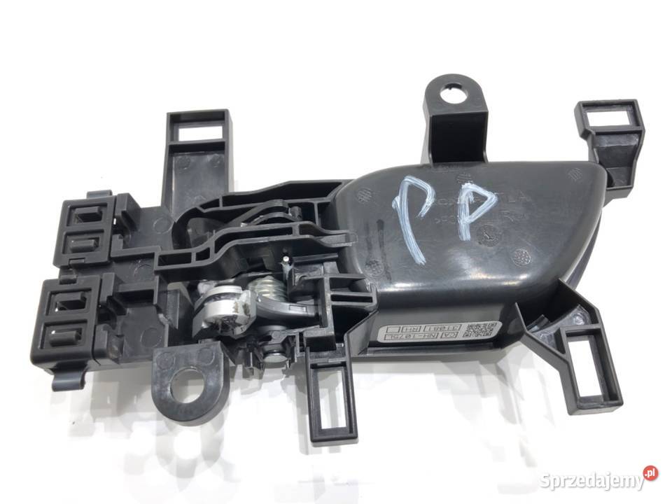 KLAMKA WEWNĘTRZNA PRAWY PRZÓD HONDA CRV V SUV