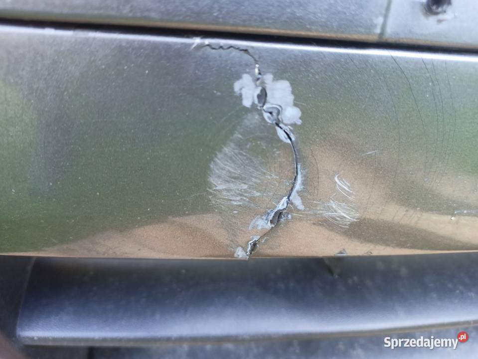 VW Touran 1T0 zderzak przód przedni kompletny Sieradz