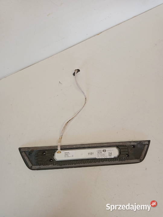 LISTWA PROGOWA AUDI A7 C8 LEWA TYŁ LED 4K8947423 osobowe sprzedam
