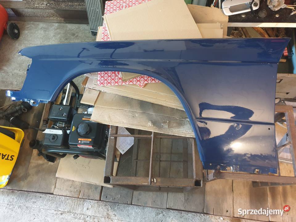 Błotnik lewy MercedesBenz W201 190 oryginał Błotniki Lublin