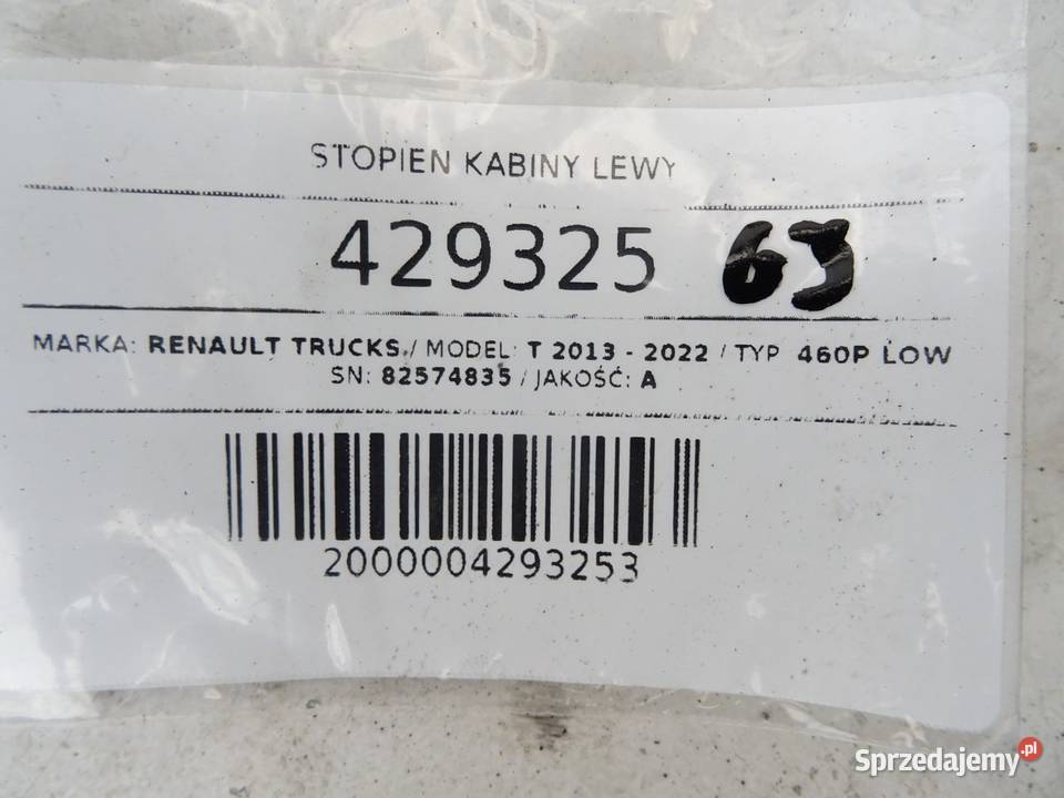 STOPIEŃ KABINY LEWY RENAULT TRUCKS T 82574835
