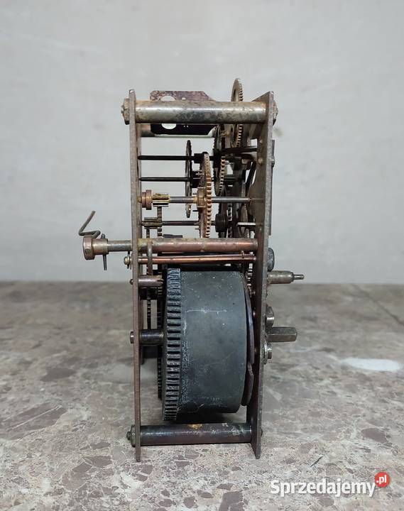 M153 Mechanizm starego zegara ściennego Gustav Tczew
