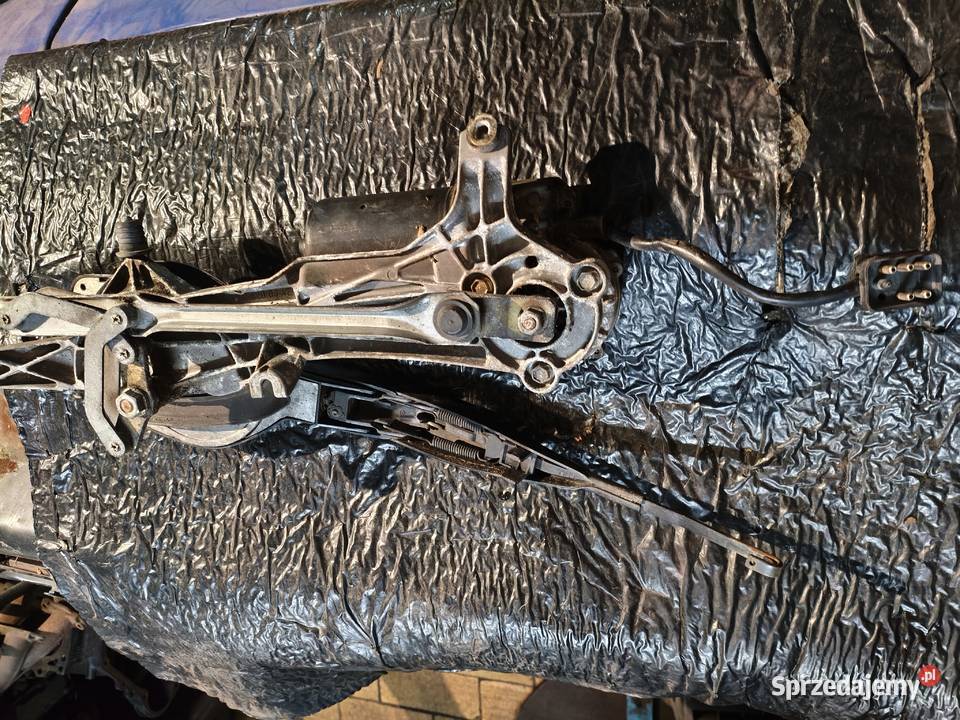 Mercedes W202 mechanizm wycieraczki szyby C świętokrzyskie
