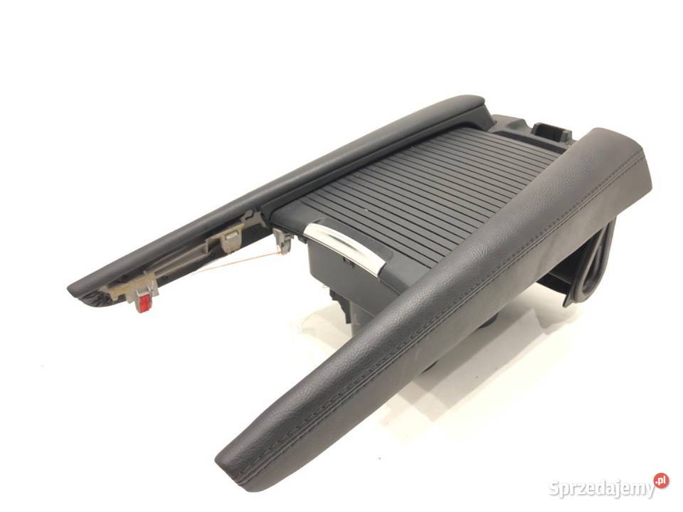 UCHWYT NA NAPOJE MAZDA 3 BM Hatchback KUBKI Uchwyty fabryczne sprzedam