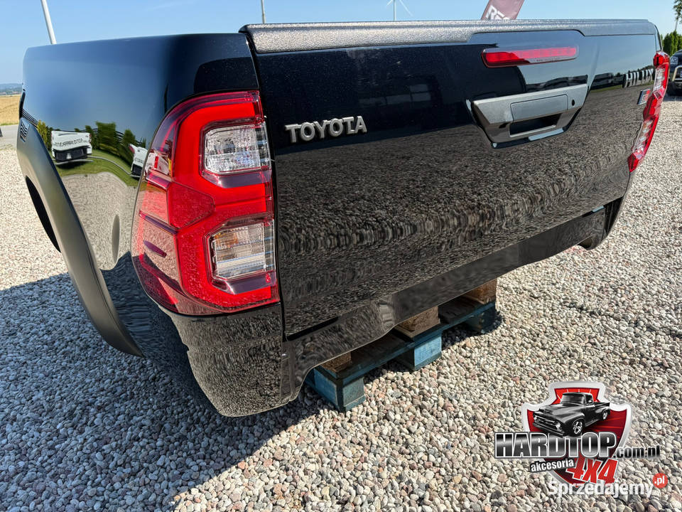 Paka Skrzynia Ładunkowa Toyota Hilux GR 2015 4 osobowe Pozostałe Karoseria