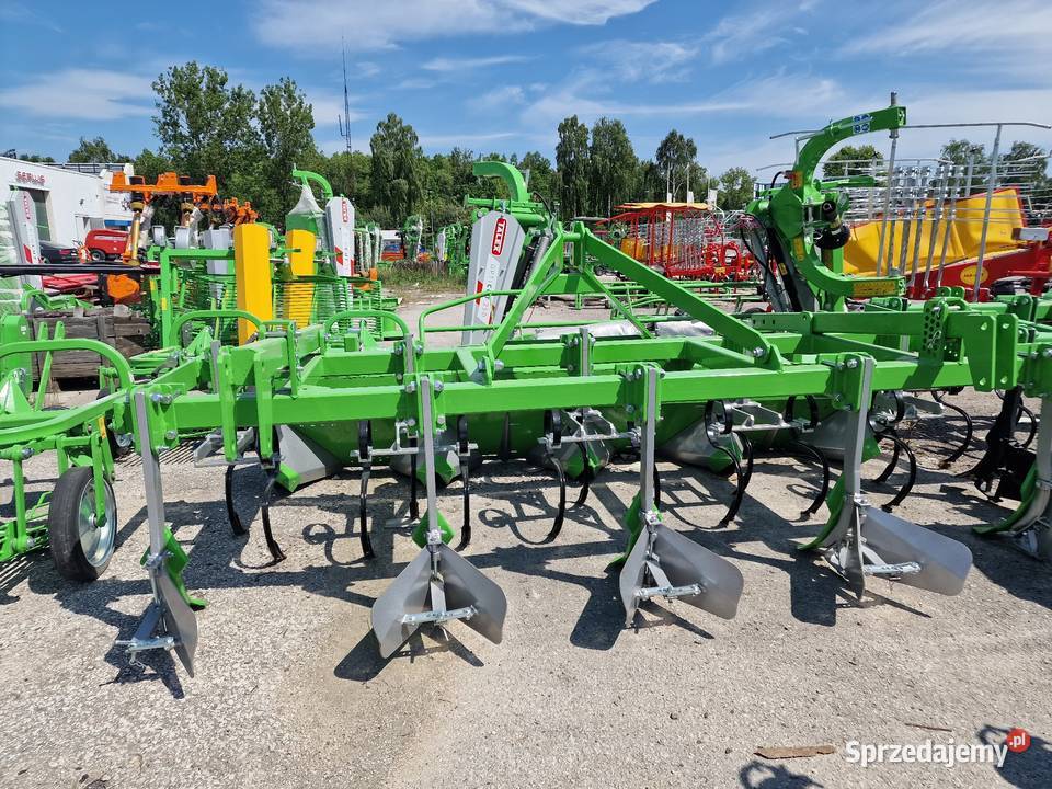 Obsypnik do ziemniaków 4rzędowy formownica BOMET