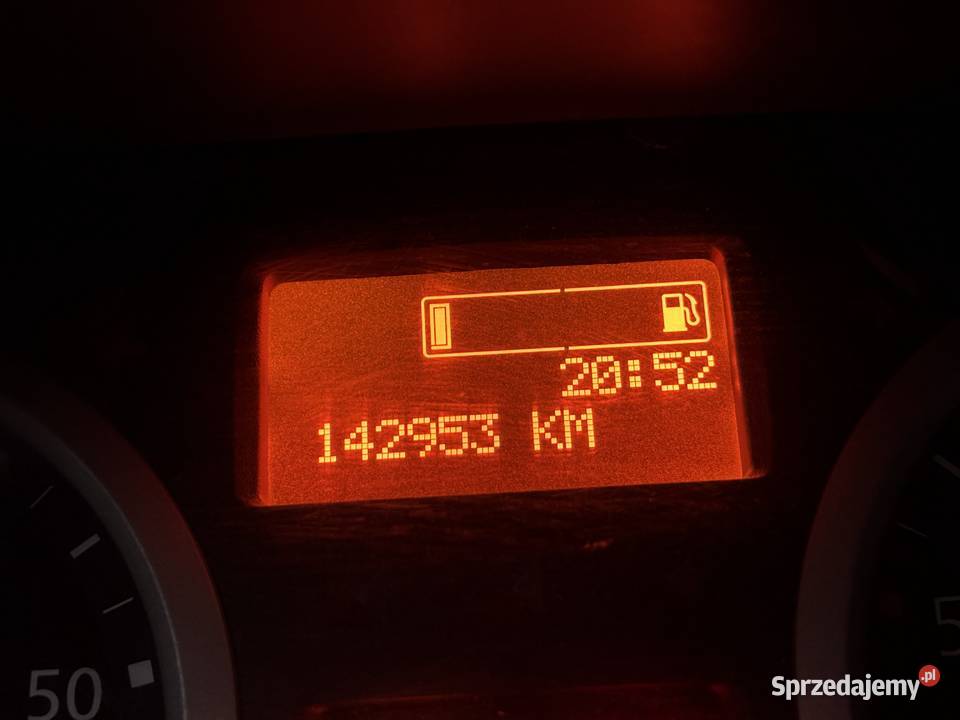 Renault Trafic 2013 9 osób hak ważne PT i OC manualna Wągrowiec