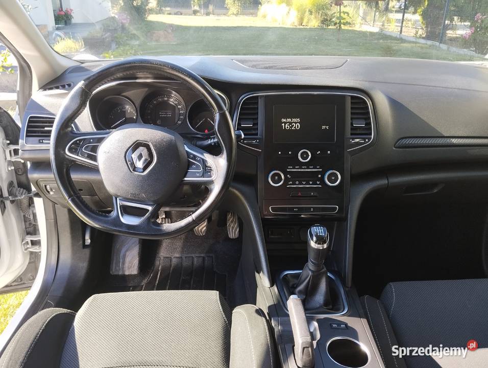 Sprzedam Renault Megane IV produkcji 2017 15 dci Nysa sprzedam