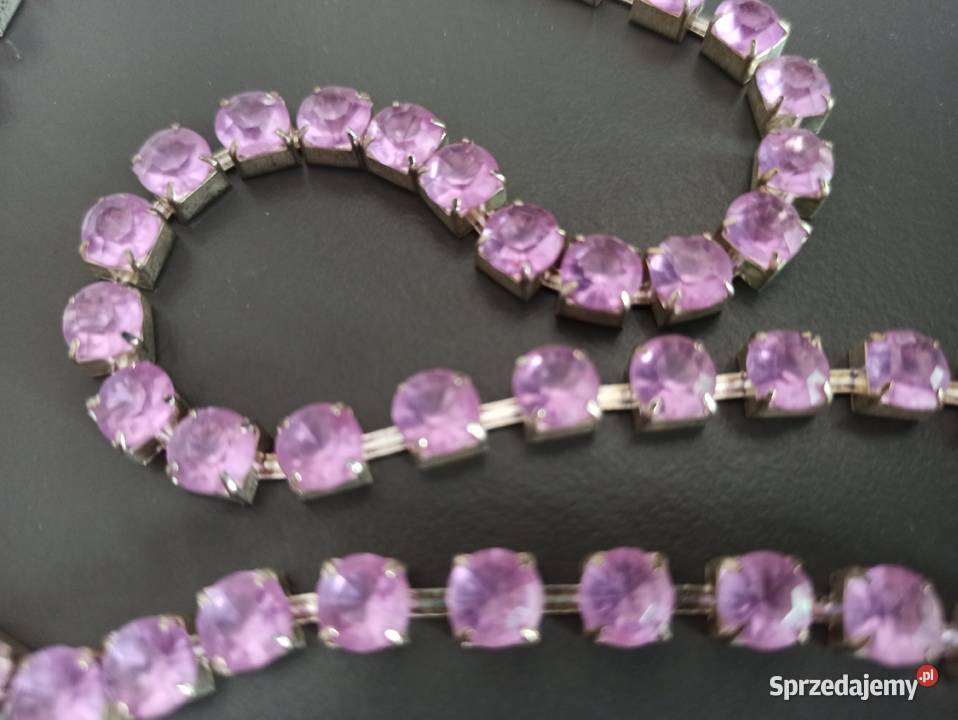 Pasek z różowymi kamykami Moda i Styl