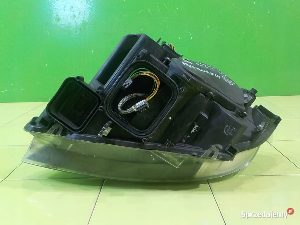BMW 3 E92 25 B 07r 2D COUPE XENON lampa prawa Lampy przednie mazowieckie Suków sprzedam