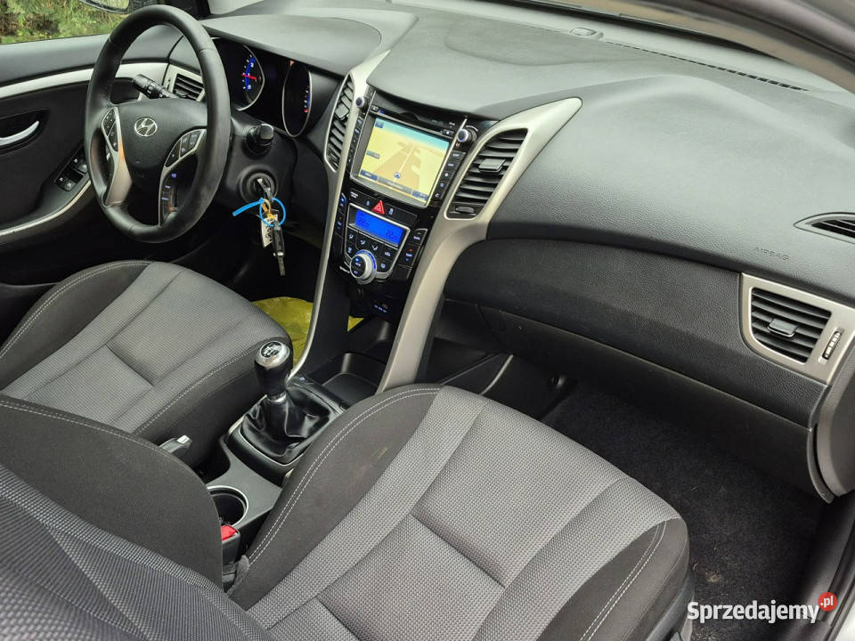 Hyundai i30 benzyna navi 75 kamera led lift II manualna lubelskie