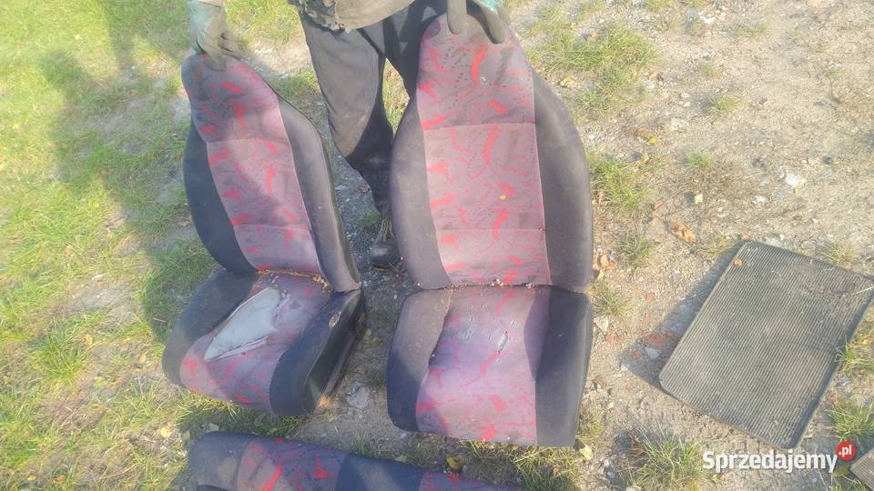 FIAT 126P Maluch fotel przód tył kanapa Kielce sprzedam