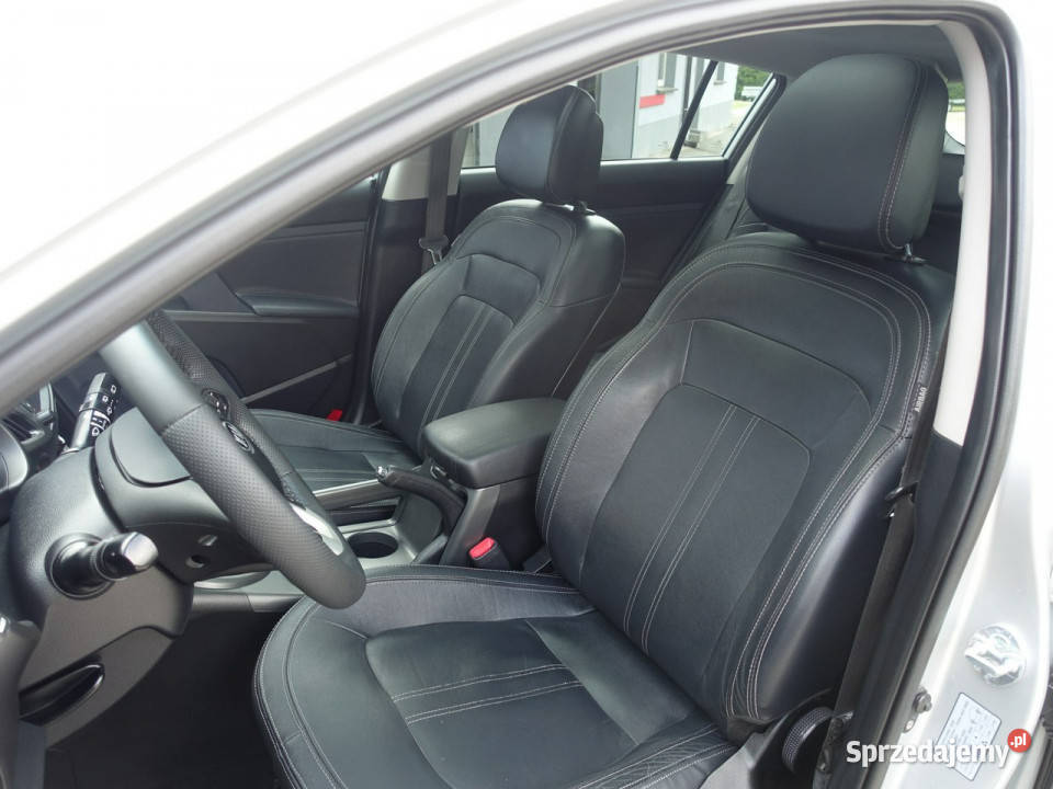 Kia Sportage 17D Navi Alu Xenon Panorama Skóra Częstochowa