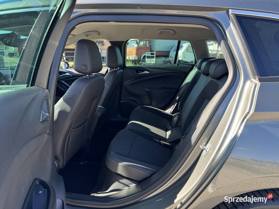 Opel Astra 14 BENZYNA Klimatronik Nawigacja Konin