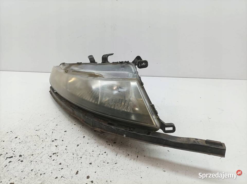 LAMPA PRZÓD PRAWA EUROPA UFO 0301226202 sprzedam