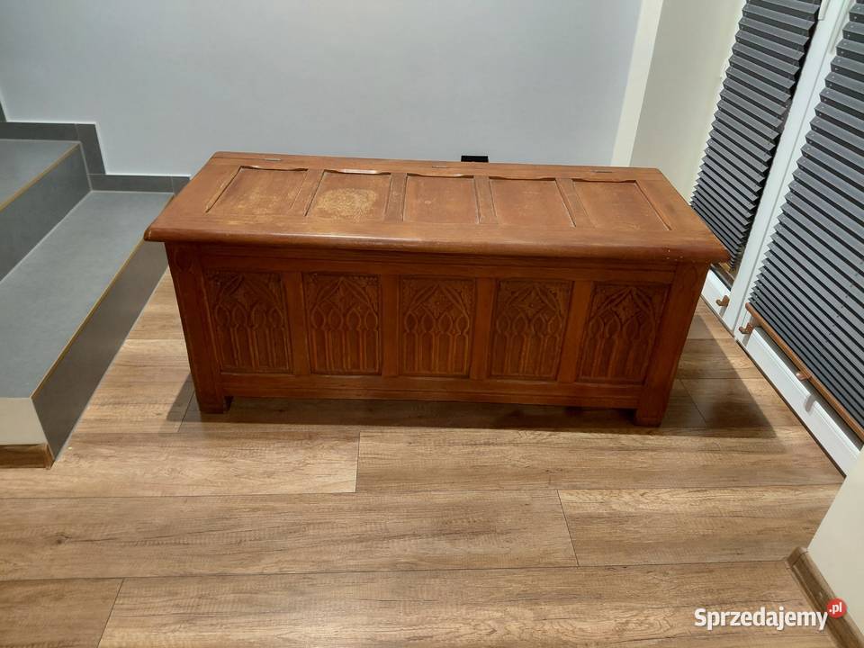 duża drewniana skrzynia kufer 243