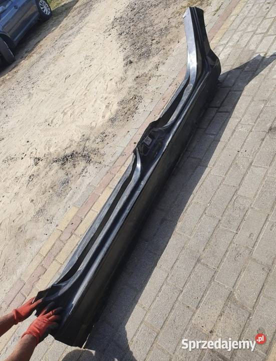 Peugeot 4070411 Poszycie progowe komplet Gostynin